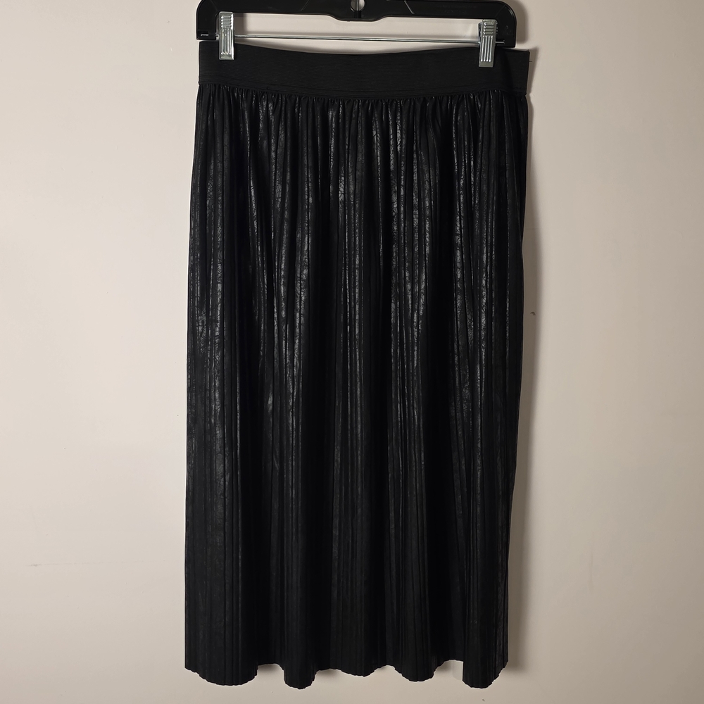 21 Saints Black Faux Leather Pleated Midi Skirt Elastic Waist Size Large Edgy